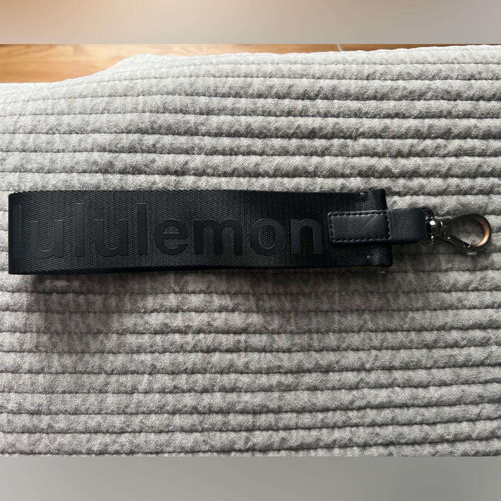 Black Lululemon Never Lost Key Chain